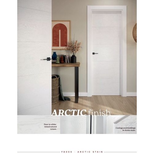 Contemporary collection door model F8005 in ARCTICSTAIN with Flute handle in Black.
