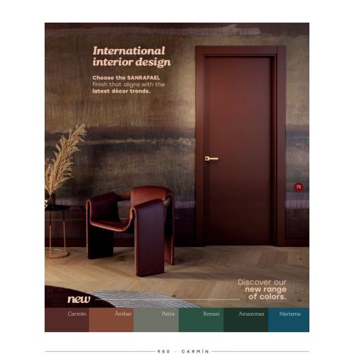 Lacquered collection door model 950 in Carmín with Medium handle in Satin Brass.