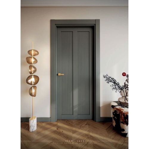 Live collection door model 520P in Jade with Medium handle in Satin Brass.